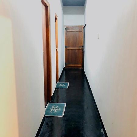 Отель Ella Brown House Экстерьер фото